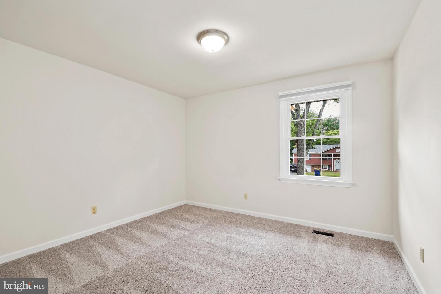 309 CAMDEN DR, FREDERICKSBURG, Virginia 22405, 3 Bedrooms Bedrooms, ,2 BathroomsBathrooms,Residential,For sale,309 CAMDEN DR,VAST2038522 MLS # VAST2038522
