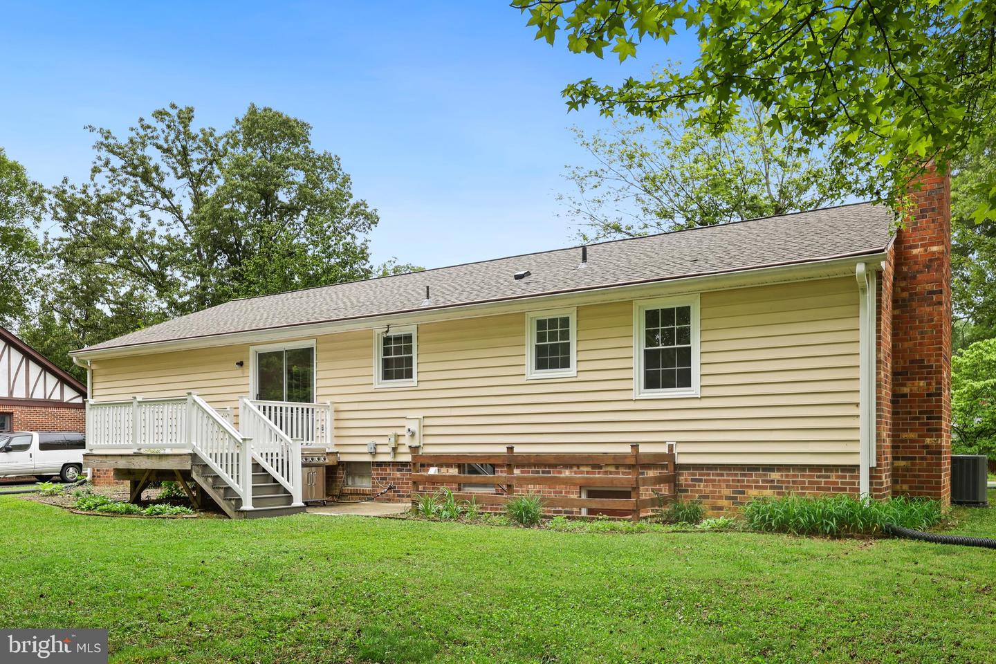 309 CAMDEN DR, FREDERICKSBURG, Virginia 22405, 3 Bedrooms Bedrooms, ,2 BathroomsBathrooms,Residential,For sale,309 CAMDEN DR,VAST2038522 MLS # VAST2038522