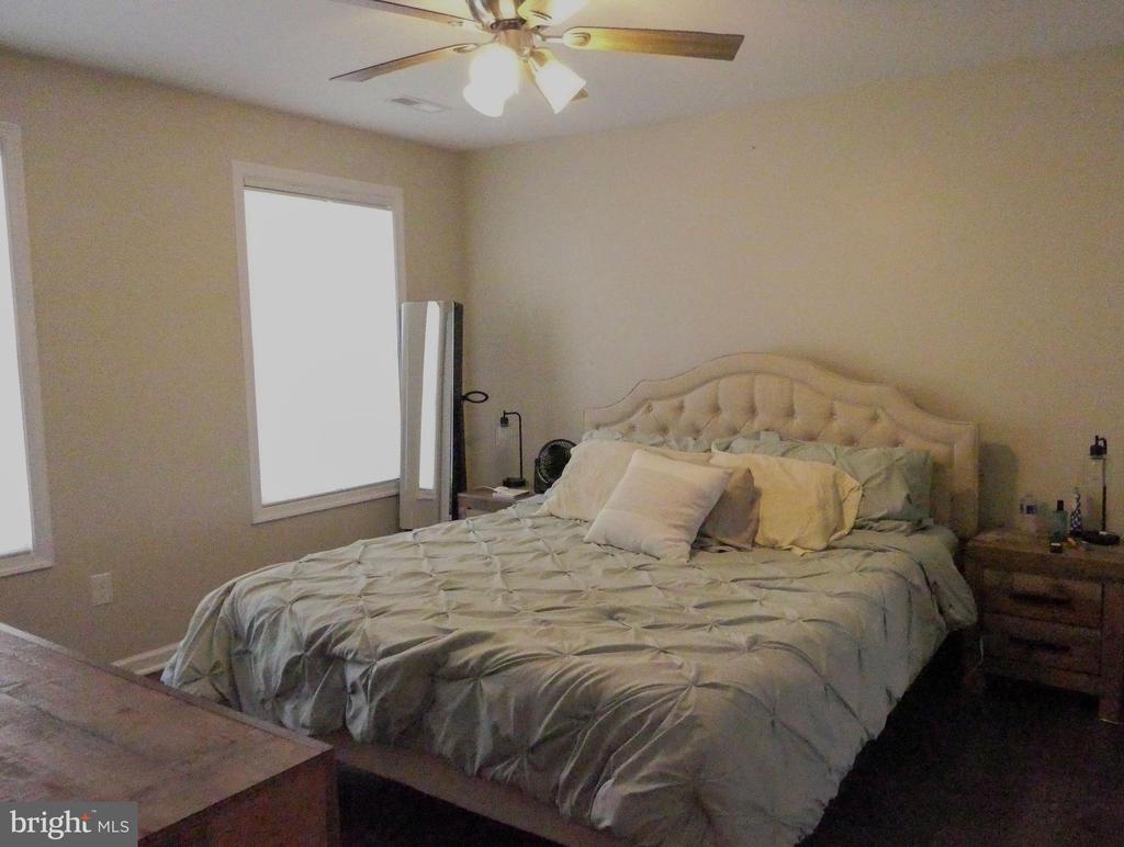 11400 ALVIN, CULPEPER, Virginia 22701, 4 Bedrooms Bedrooms, ,3 BathroomsBathrooms,Residential,11400 ALVIN,VACU2010564 MLS # VACU2010564