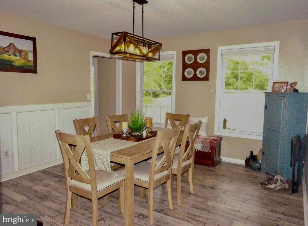 11400 ALVIN, CULPEPER, Virginia 22701, 4 Bedrooms Bedrooms, ,3 BathroomsBathrooms,Residential,11400 ALVIN,VACU2010564 MLS # VACU2010564