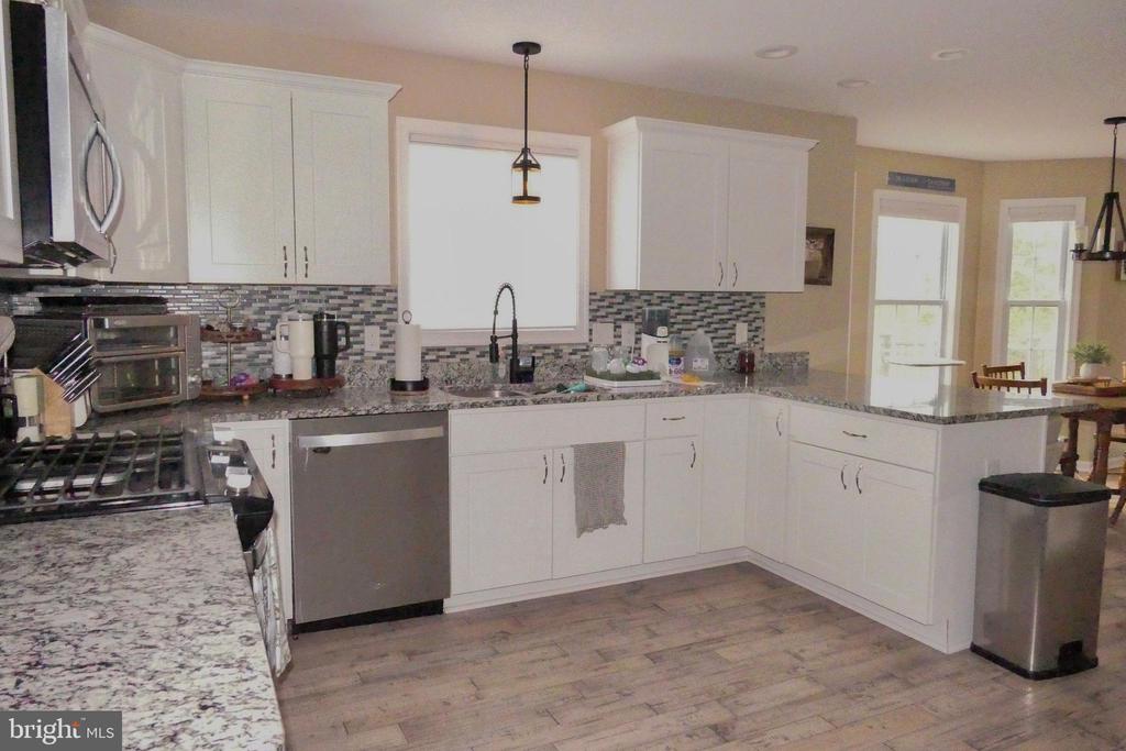 11400 ALVIN, CULPEPER, Virginia 22701, 4 Bedrooms Bedrooms, ,3 BathroomsBathrooms,Residential,11400 ALVIN,VACU2010564 MLS # VACU2010564