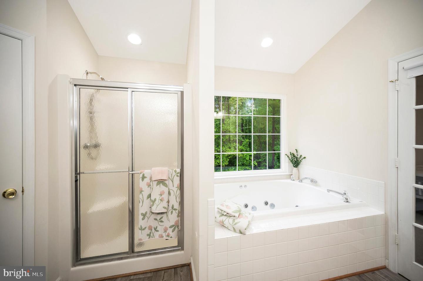 4401 WEXHAM CT, FREDERICKSBURG, Virginia 22408, 5 Bedrooms Bedrooms, ,4 BathroomsBathrooms,Residential,For sale,4401 WEXHAM CT,VASP2032814 MLS # VASP2032814
