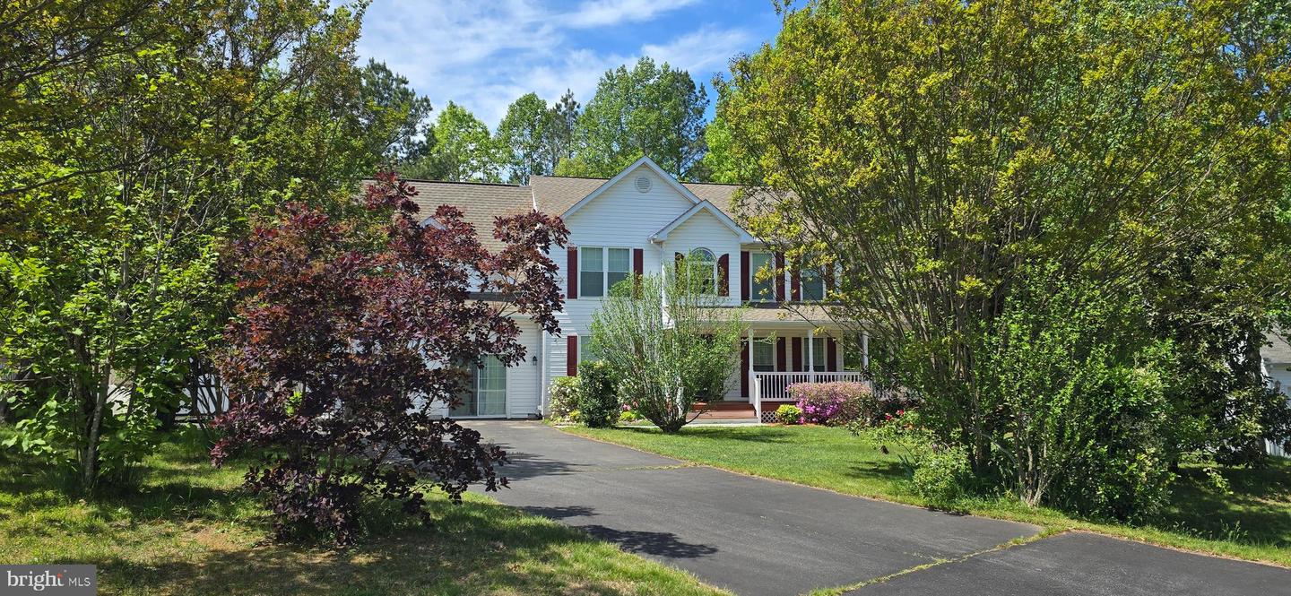 4401 WEXHAM CT, FREDERICKSBURG, Virginia 22408, 5 Bedrooms Bedrooms, ,4 BathroomsBathrooms,Residential,For sale,4401 WEXHAM CT,VASP2032814 MLS # VASP2032814