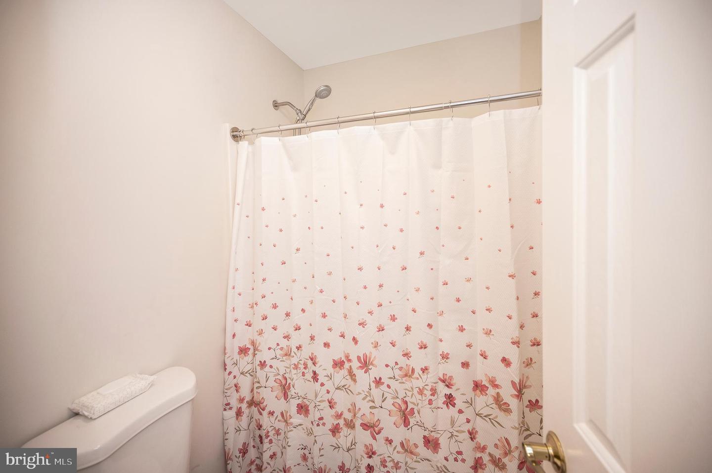 4401 WEXHAM CT, FREDERICKSBURG, Virginia 22408, 5 Bedrooms Bedrooms, ,4 BathroomsBathrooms,Residential,For sale,4401 WEXHAM CT,VASP2032814 MLS # VASP2032814