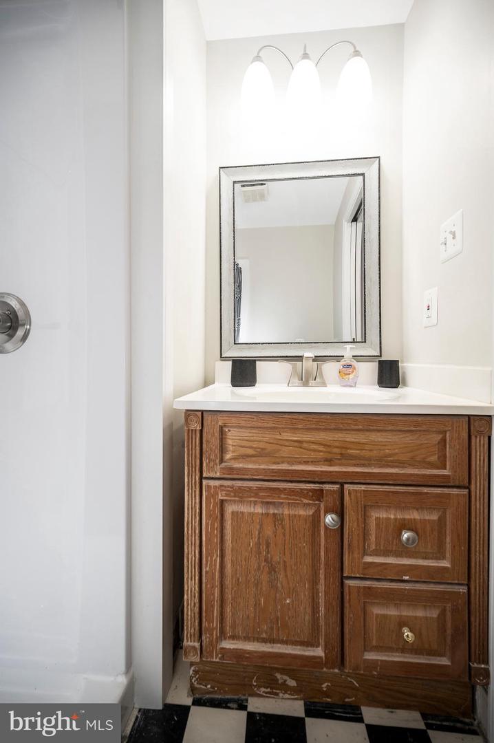 4401 WEXHAM CT, FREDERICKSBURG, Virginia 22408, 5 Bedrooms Bedrooms, ,4 BathroomsBathrooms,Residential,For sale,4401 WEXHAM CT,VASP2032814 MLS # VASP2032814