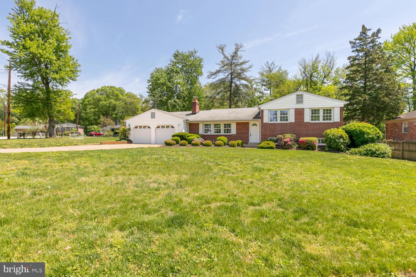 1915 SHANNON CT, ALEXANDRIA, Virginia 22306, 4 Bedrooms Bedrooms, ,3 BathroomsBathrooms,Residential,For sale,1915 SHANNON CT,VAFX2238908 MLS # VAFX2238908