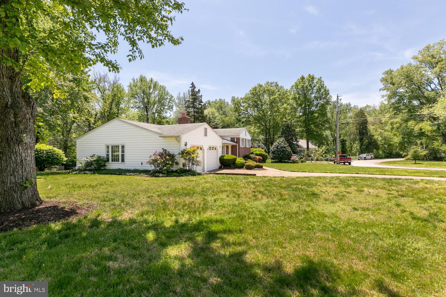 1915 SHANNON CT, ALEXANDRIA, Virginia 22306, 4 Bedrooms Bedrooms, ,3 BathroomsBathrooms,Residential,For sale,1915 SHANNON CT,VAFX2238908 MLS # VAFX2238908