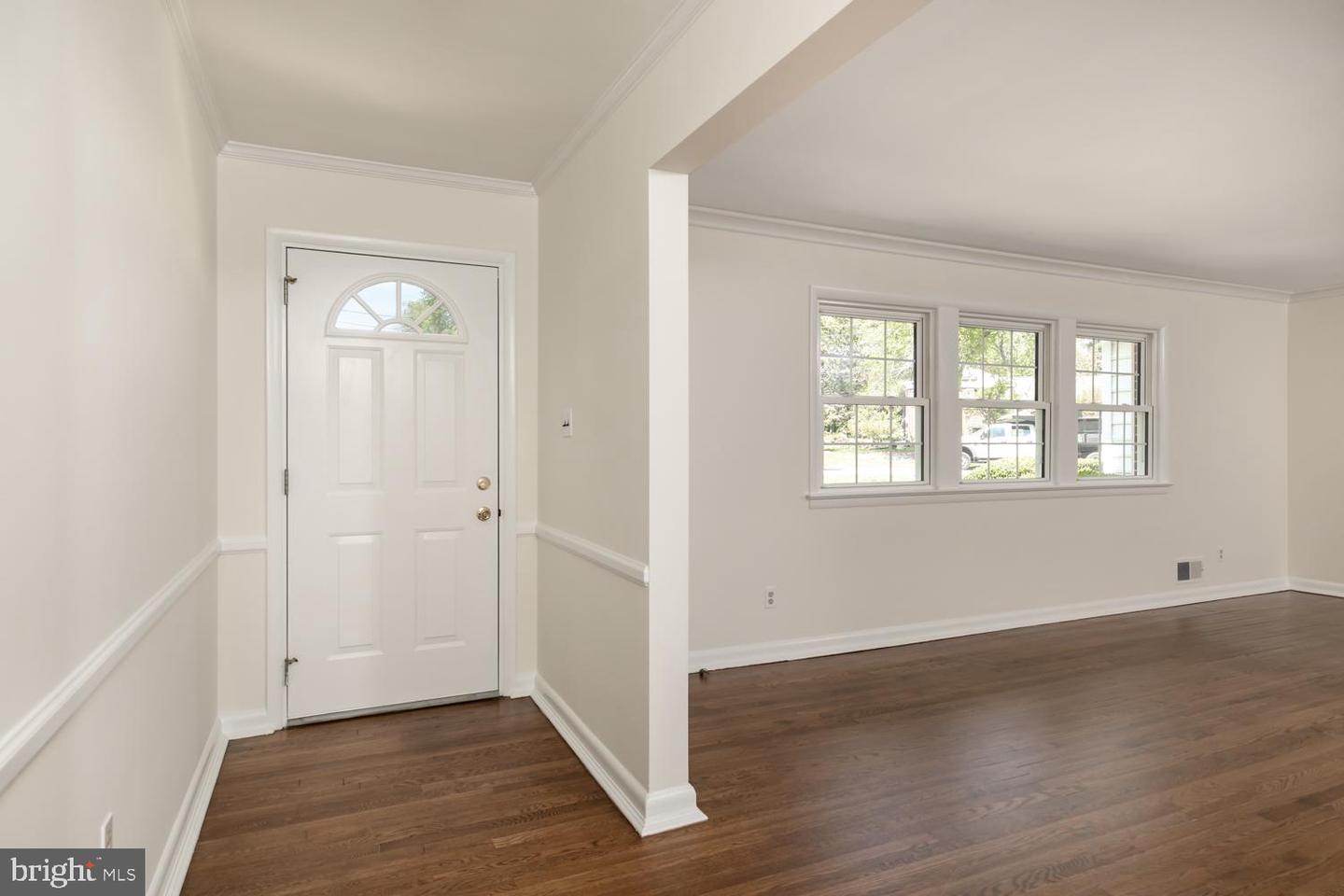 1915 SHANNON CT, ALEXANDRIA, Virginia 22306, 4 Bedrooms Bedrooms, ,3 BathroomsBathrooms,Residential,For sale,1915 SHANNON CT,VAFX2238908 MLS # VAFX2238908