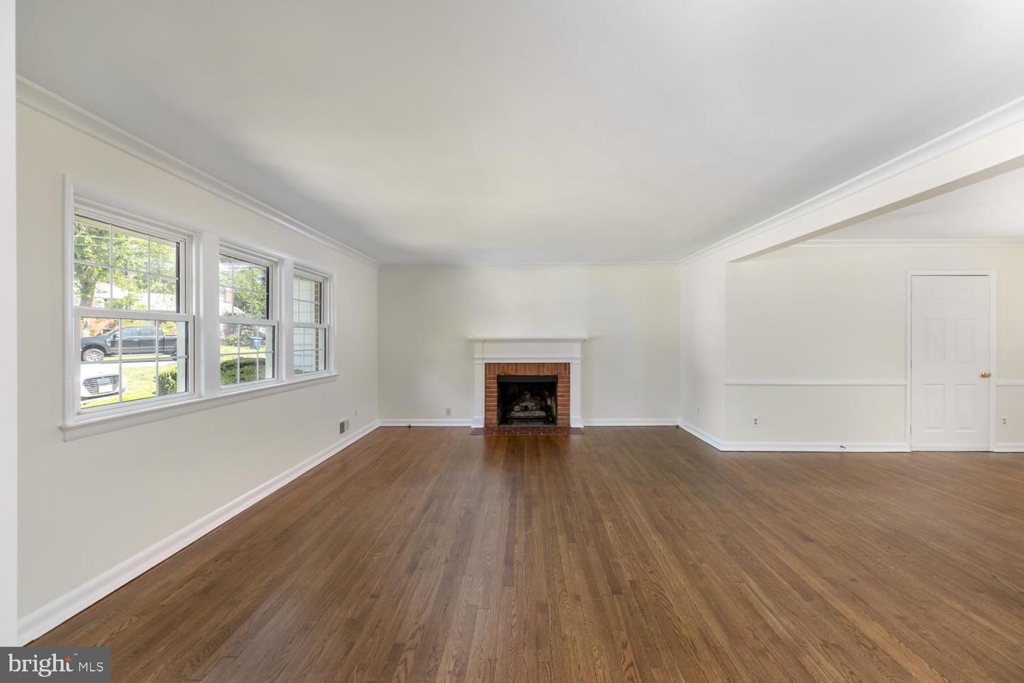 1915 SHANNON CT, ALEXANDRIA, Virginia 22306, 4 Bedrooms Bedrooms, ,3 BathroomsBathrooms,Residential,For sale,1915 SHANNON CT,VAFX2238908 MLS # VAFX2238908