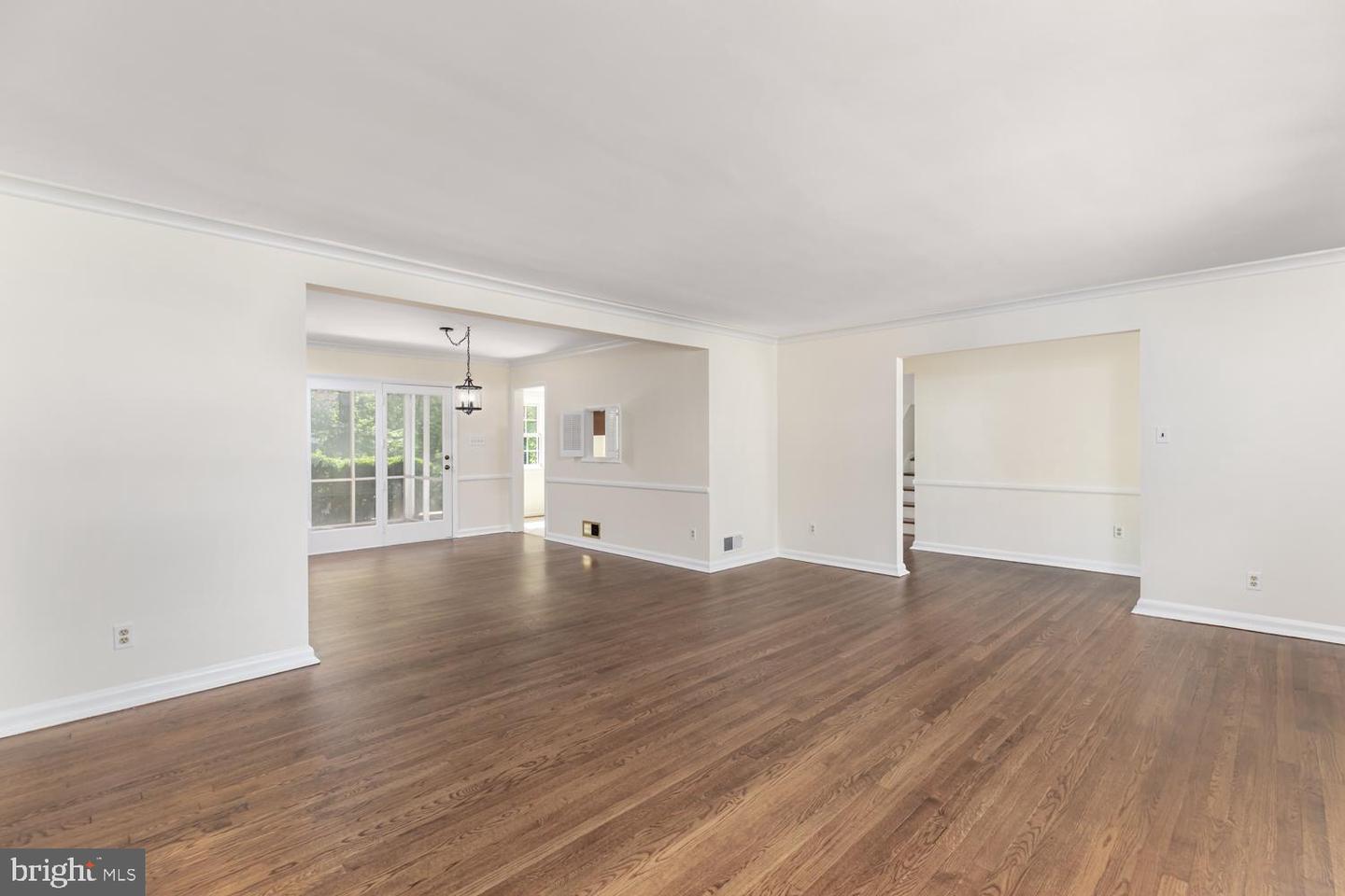 1915 SHANNON CT, ALEXANDRIA, Virginia 22306, 4 Bedrooms Bedrooms, ,3 BathroomsBathrooms,Residential,For sale,1915 SHANNON CT,VAFX2238908 MLS # VAFX2238908