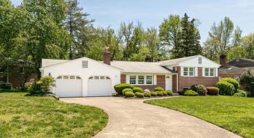 1915 SHANNON CT, ALEXANDRIA, Virginia 22306, 4 Bedrooms Bedrooms, ,3 BathroomsBathrooms,Residential,For sale,1915 SHANNON CT,VAFX2238908 MLS # VAFX2238908