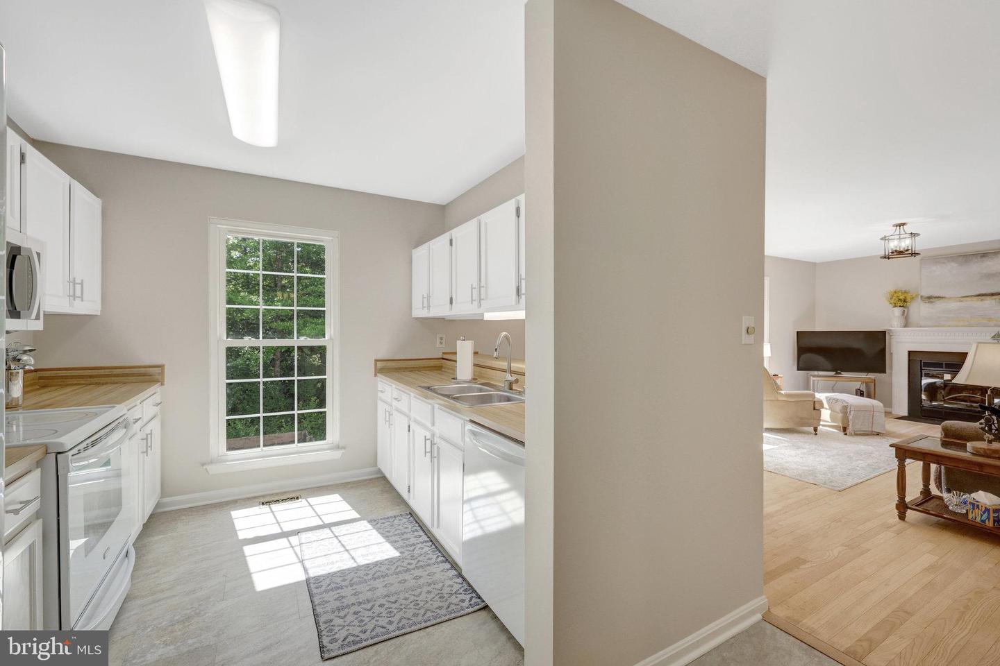 73 MCPHERSON CIR, STERLING, Virginia 20165, 3 Bedrooms Bedrooms, ,2 BathroomsBathrooms,Residential,For sale,73 MCPHERSON CIR,VALO2095576 MLS # VALO2095576