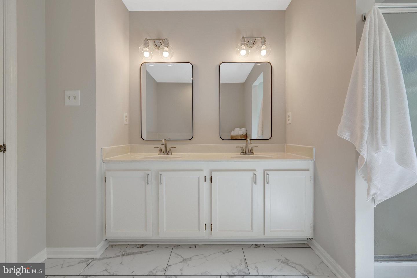 73 MCPHERSON CIR, STERLING, Virginia 20165, 3 Bedrooms Bedrooms, ,2 BathroomsBathrooms,Residential,For sale,73 MCPHERSON CIR,VALO2095576 MLS # VALO2095576