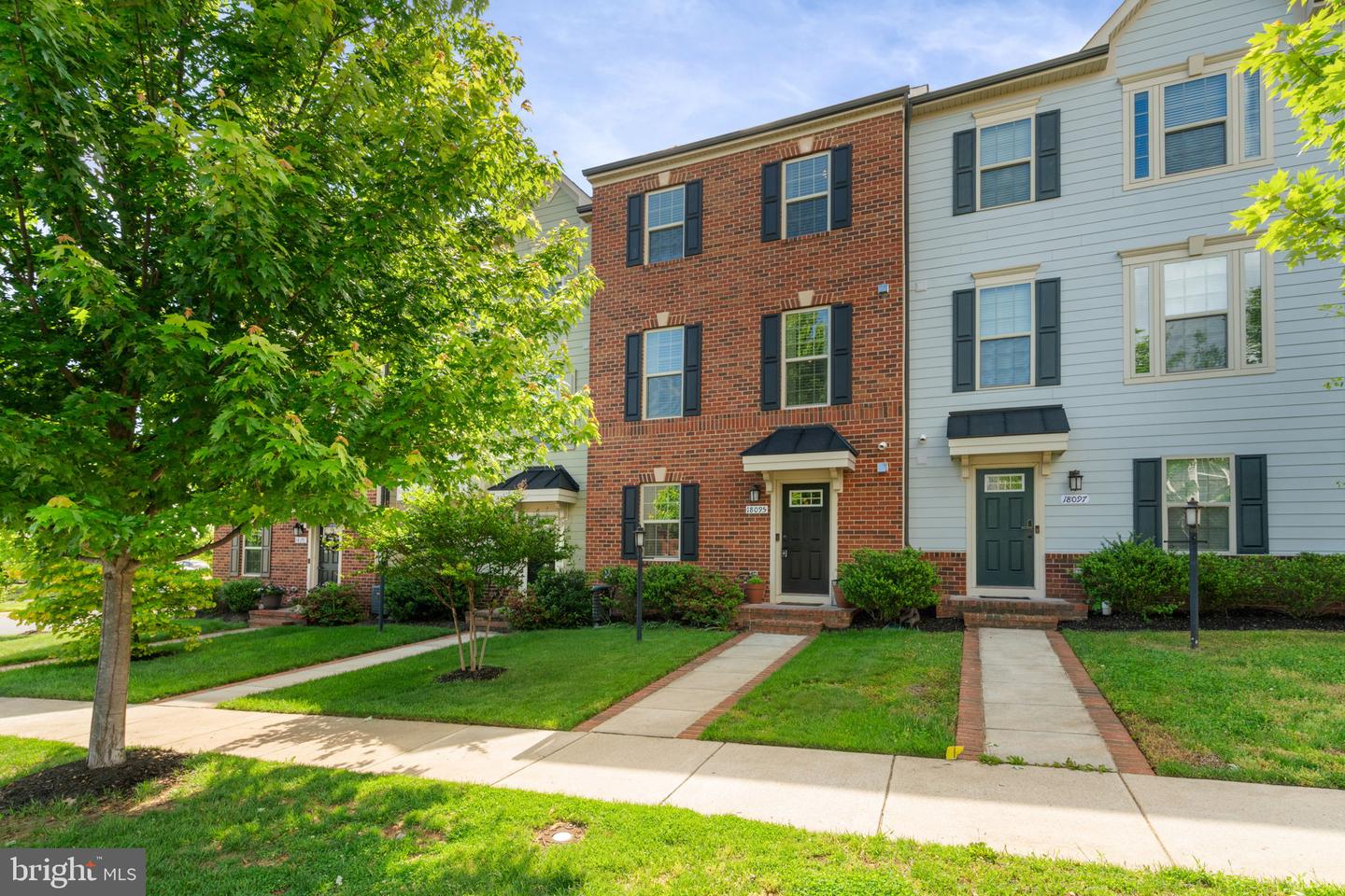 18095 RED MULBERRY RD, DUMFRIES, Virginia 22026, 4 Bedrooms Bedrooms, ,3 BathroomsBathrooms,Residential,For sale,18095 RED MULBERRY RD,VAPW2093970 MLS # VAPW2093970