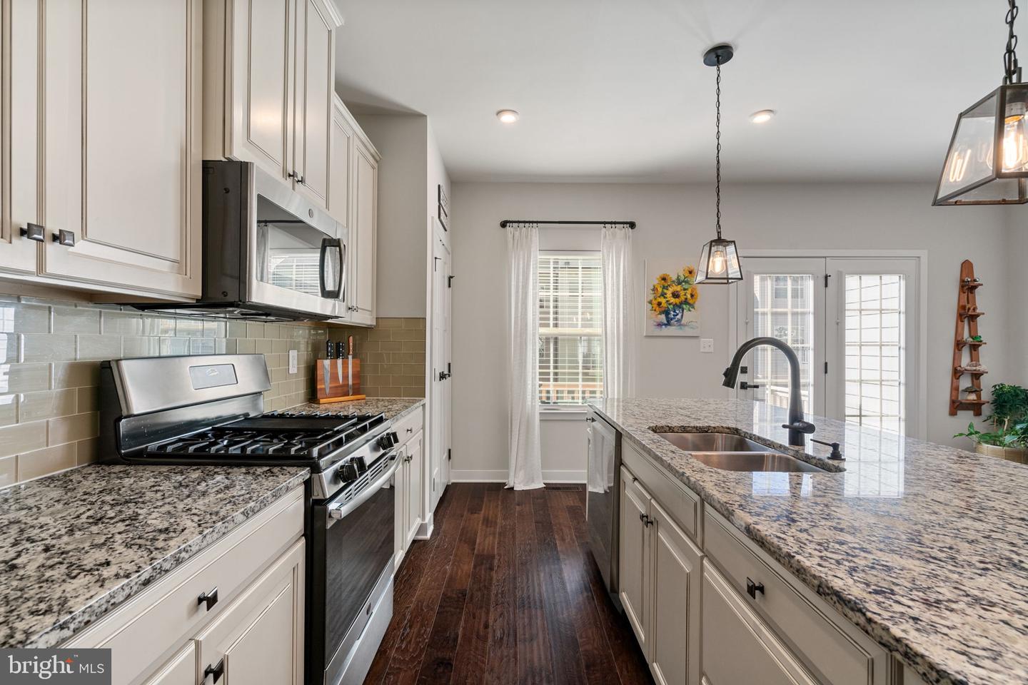 18095 RED MULBERRY RD, DUMFRIES, Virginia 22026, 4 Bedrooms Bedrooms, ,3 BathroomsBathrooms,Residential,For sale,18095 RED MULBERRY RD,VAPW2093970 MLS # VAPW2093970
