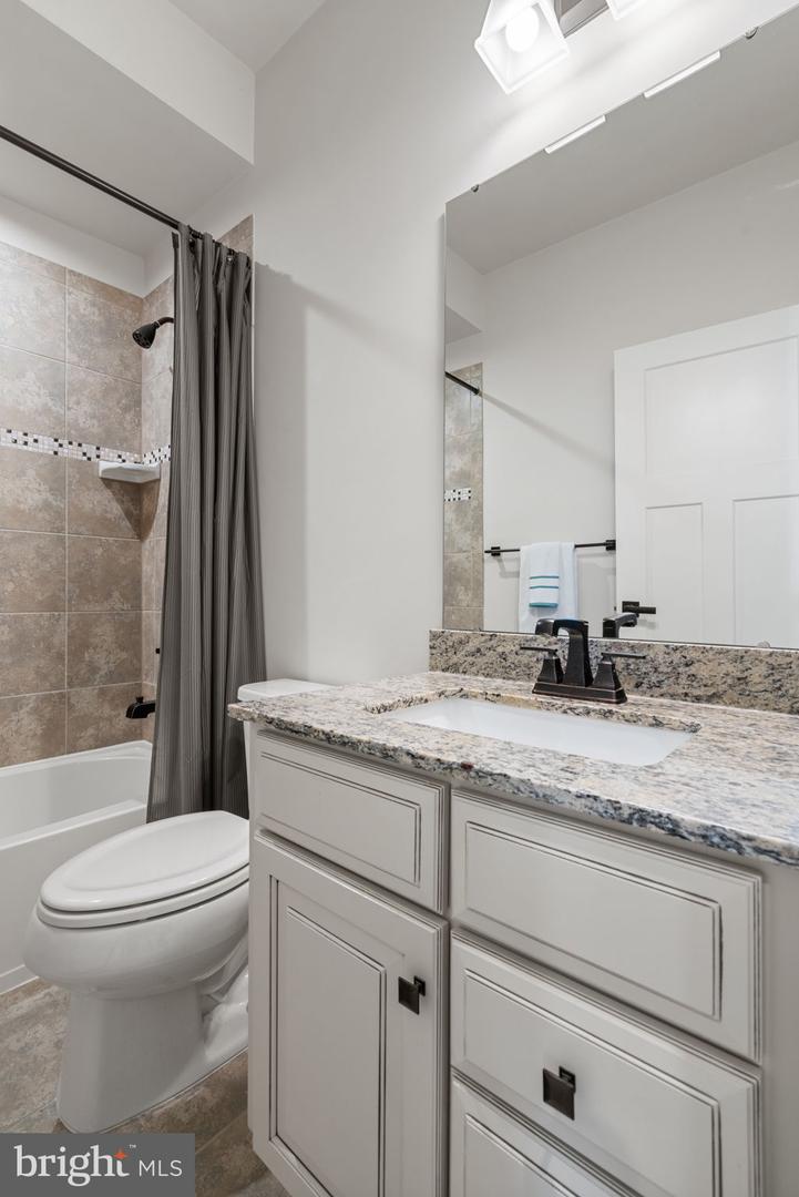 18095 RED MULBERRY RD, DUMFRIES, Virginia 22026, 4 Bedrooms Bedrooms, ,3 BathroomsBathrooms,Residential,For sale,18095 RED MULBERRY RD,VAPW2093970 MLS # VAPW2093970