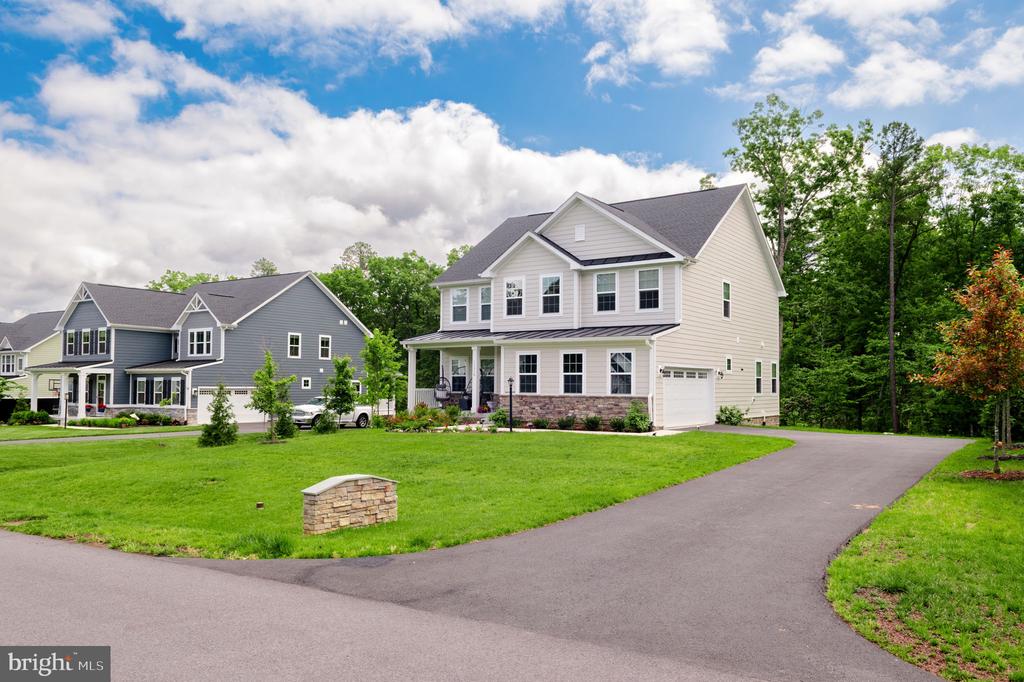 11316 OAKVILLE LN, SPOTSYLVANIA, Virginia 22551, 5 Bedrooms Bedrooms, ,3 BathroomsBathrooms,Residential,11316 OAKVILLE LN,VASP2033036 MLS # VASP2033036