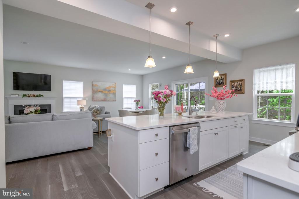 11316 OAKVILLE LN, SPOTSYLVANIA, Virginia 22551, 5 Bedrooms Bedrooms, ,3 BathroomsBathrooms,Residential,11316 OAKVILLE LN,VASP2033036 MLS # VASP2033036