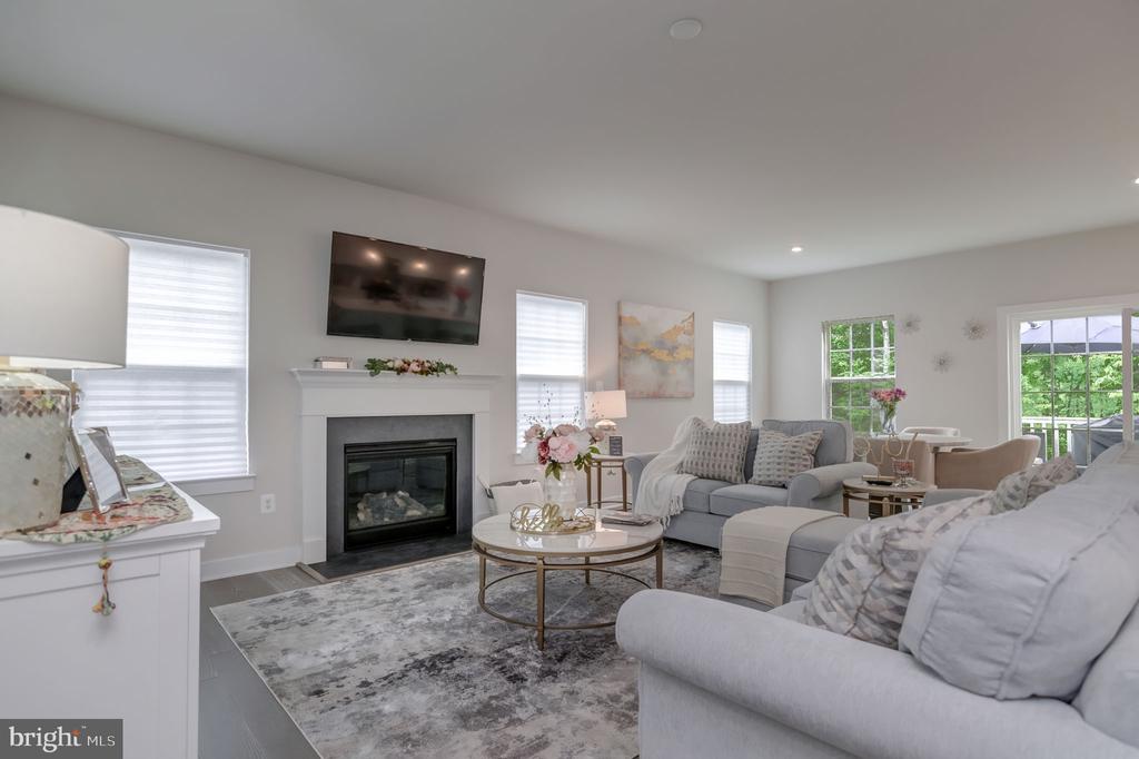11316 OAKVILLE LN, SPOTSYLVANIA, Virginia 22551, 5 Bedrooms Bedrooms, ,3 BathroomsBathrooms,Residential,11316 OAKVILLE LN,VASP2033036 MLS # VASP2033036