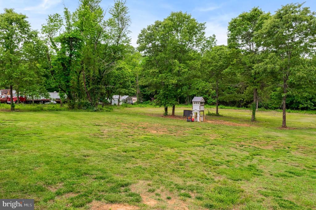 10694 WEAVERSVILLE RD, BEALETON, Virginia, 3 Bedrooms Bedrooms, ,2 BathroomsBathrooms,Residential,10694 WEAVERSVILLE RD,VAFQ2016636 MLS # VAFQ2016636