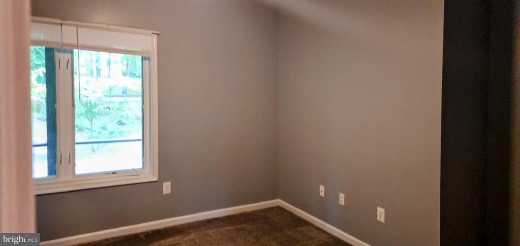 1111 EASTOVER PKWY, LOCUST GROVE, Virginia 22508, 5 Bedrooms Bedrooms, ,3 BathroomsBathrooms,Residential,1111 EASTOVER PKWY,VAOR2009692 MLS # VAOR2009692