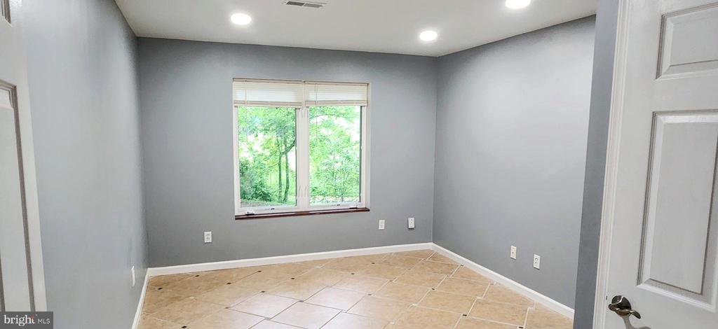 1111 EASTOVER PKWY, LOCUST GROVE, Virginia 22508, 5 Bedrooms Bedrooms, ,3 BathroomsBathrooms,Residential,1111 EASTOVER PKWY,VAOR2009692 MLS # VAOR2009692