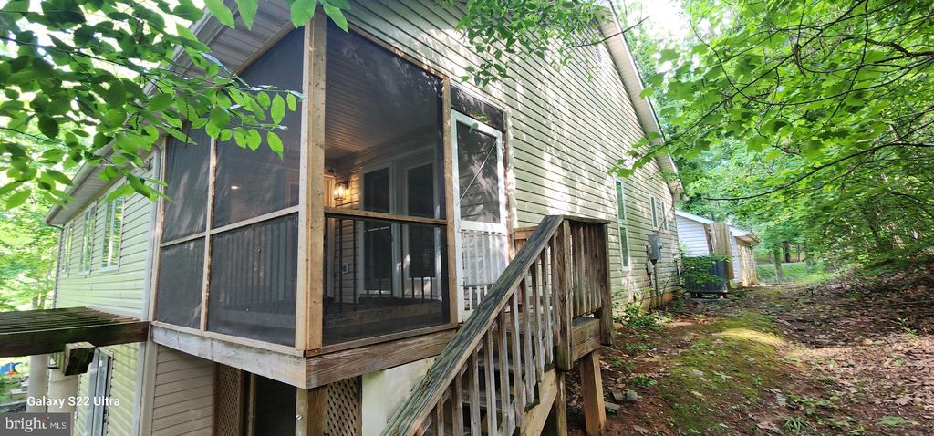 1111 EASTOVER PKWY, LOCUST GROVE, Virginia 22508, 5 Bedrooms Bedrooms, ,3 BathroomsBathrooms,Residential,1111 EASTOVER PKWY,VAOR2009692 MLS # VAOR2009692