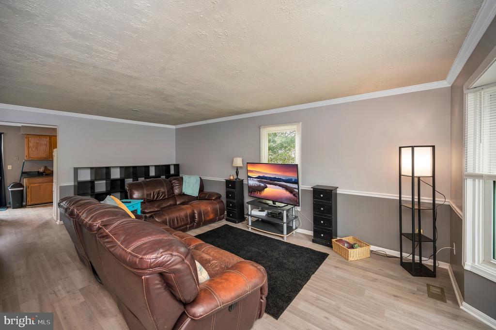 10714 GIDEON CT, FREDERICKSBURG, Virginia 22407, 3 Bedrooms Bedrooms, ,3 BathroomsBathrooms,Residential,BALLANTRAYE,10714 GIDEON CT,VASP2033066 MLS # VASP2033066