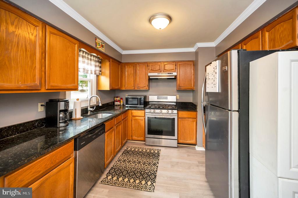 10714 GIDEON CT, FREDERICKSBURG, Virginia 22407, 3 Bedrooms Bedrooms, ,3 BathroomsBathrooms,Residential,BALLANTRAYE,10714 GIDEON CT,VASP2033066 MLS # VASP2033066