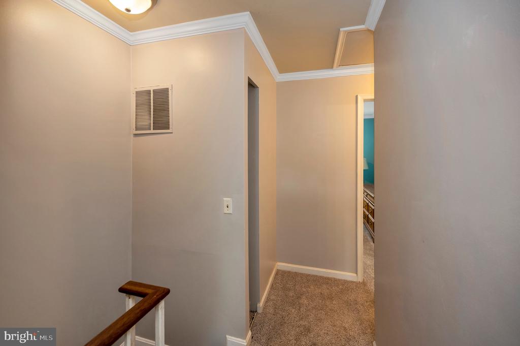 10714 GIDEON CT, FREDERICKSBURG, Virginia 22407, 3 Bedrooms Bedrooms, ,3 BathroomsBathrooms,Residential,BALLANTRAYE,10714 GIDEON CT,VASP2033066 MLS # VASP2033066