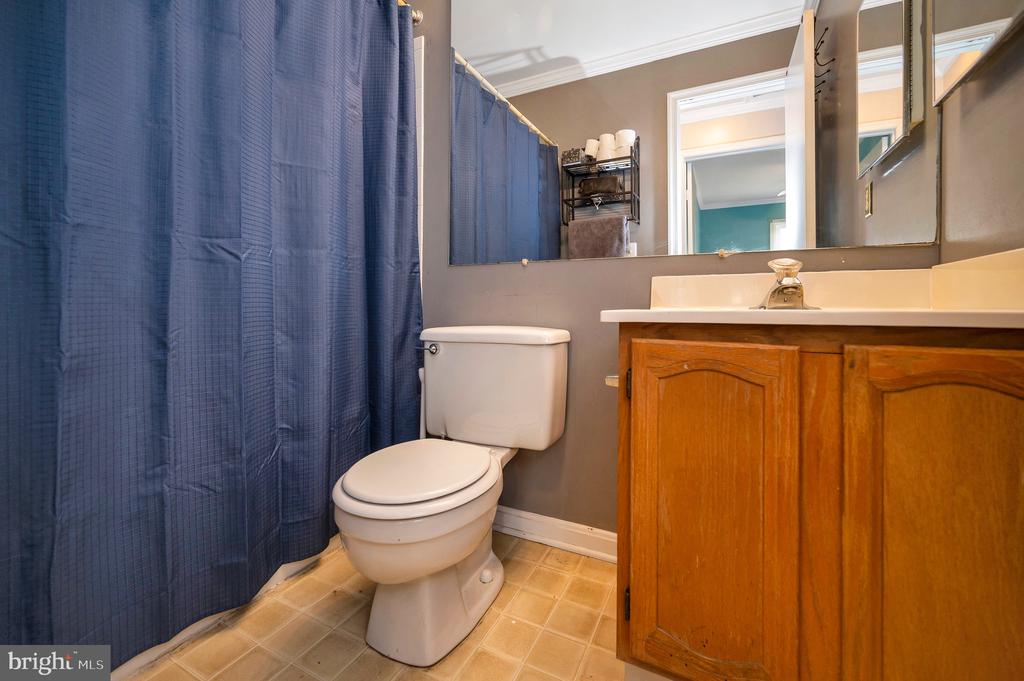 10714 GIDEON CT, FREDERICKSBURG, Virginia 22407, 3 Bedrooms Bedrooms, ,3 BathroomsBathrooms,Residential,BALLANTRAYE,10714 GIDEON CT,VASP2033066 MLS # VASP2033066