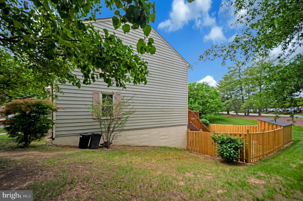 10714 GIDEON CT, FREDERICKSBURG, Virginia 22407, 3 Bedrooms Bedrooms, ,3 BathroomsBathrooms,Residential,BALLANTRAYE,10714 GIDEON CT,VASP2033066 MLS # VASP2033066