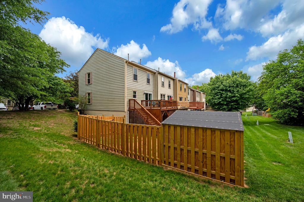 10714 GIDEON CT, FREDERICKSBURG, Virginia 22407, 3 Bedrooms Bedrooms, ,3 BathroomsBathrooms,Residential,BALLANTRAYE,10714 GIDEON CT,VASP2033066 MLS # VASP2033066