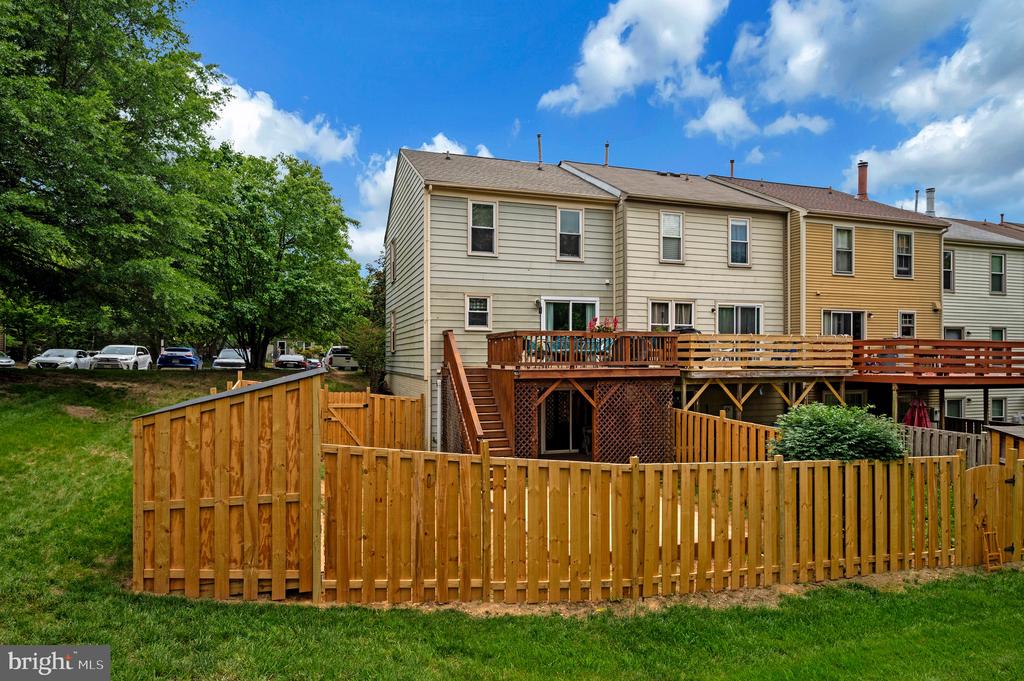 10714 GIDEON CT, FREDERICKSBURG, Virginia 22407, 3 Bedrooms Bedrooms, ,3 BathroomsBathrooms,Residential,BALLANTRAYE,10714 GIDEON CT,VASP2033066 MLS # VASP2033066