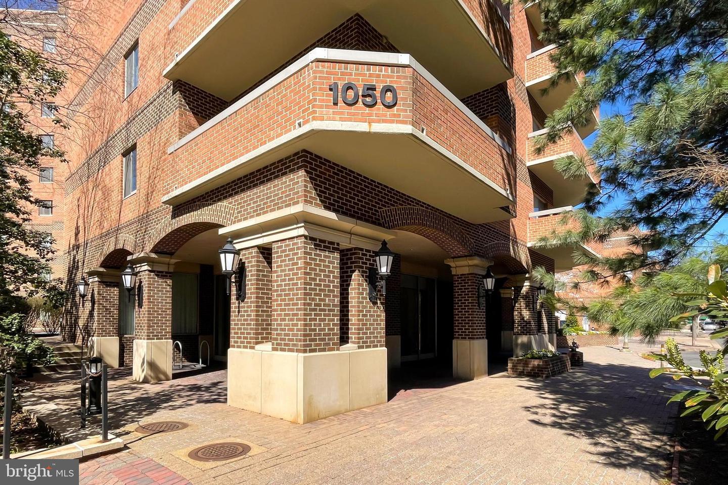 1050 N STUART ST #617, ARLINGTON, Virginia 22201, 1 Bedroom Bedrooms, ,1 BathroomBathrooms,Residential,For sale,1050 N STUART ST #617,VAAR2057056 MLS # VAAR2057056