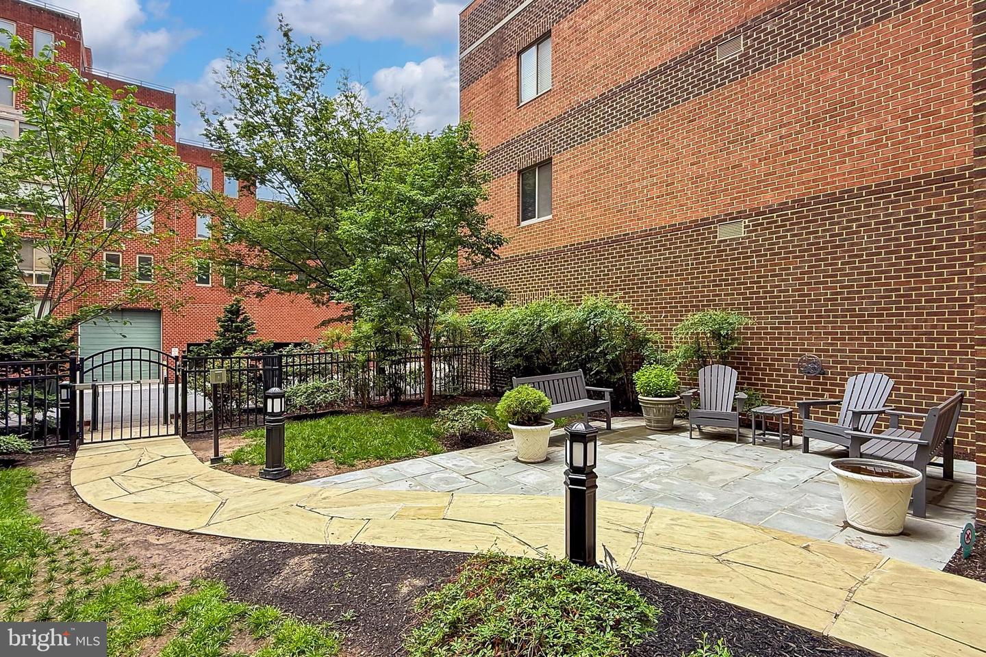 1050 N STUART ST #617, ARLINGTON, Virginia 22201, 1 Bedroom Bedrooms, ,1 BathroomBathrooms,Residential,For sale,1050 N STUART ST #617,VAAR2057056 MLS # VAAR2057056
