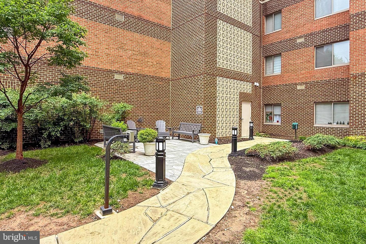 1050 N STUART ST #617, ARLINGTON, Virginia 22201, 1 Bedroom Bedrooms, ,1 BathroomBathrooms,Residential,For sale,1050 N STUART ST #617,VAAR2057056 MLS # VAAR2057056