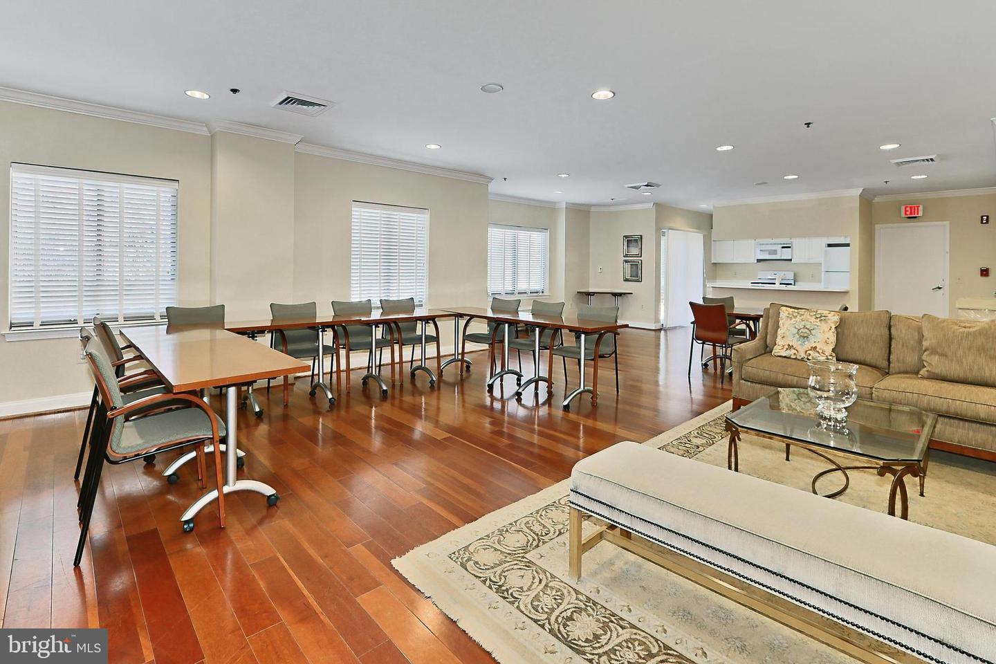 1050 N STUART ST #617, ARLINGTON, Virginia 22201, 1 Bedroom Bedrooms, ,1 BathroomBathrooms,Residential,For sale,1050 N STUART ST #617,VAAR2057056 MLS # VAAR2057056