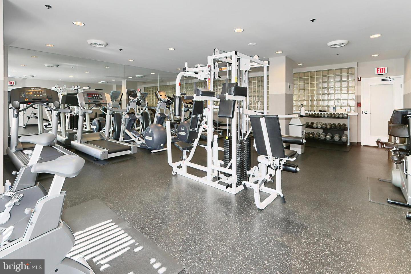 1050 N STUART ST #617, ARLINGTON, Virginia 22201, 1 Bedroom Bedrooms, ,1 BathroomBathrooms,Residential,For sale,1050 N STUART ST #617,VAAR2057056 MLS # VAAR2057056