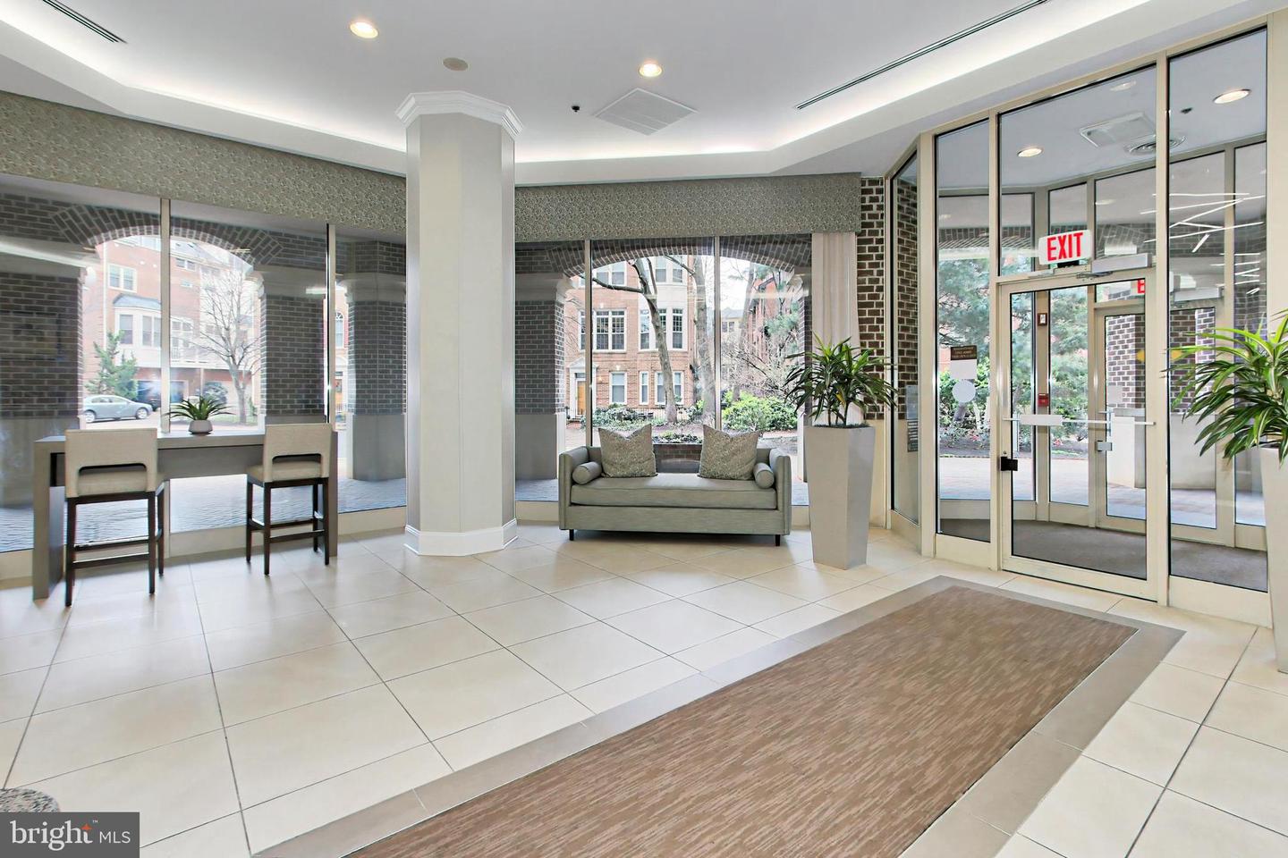 1050 N STUART ST #617, ARLINGTON, Virginia 22201, 1 Bedroom Bedrooms, ,1 BathroomBathrooms,Residential,For sale,1050 N STUART ST #617,VAAR2057056 MLS # VAAR2057056