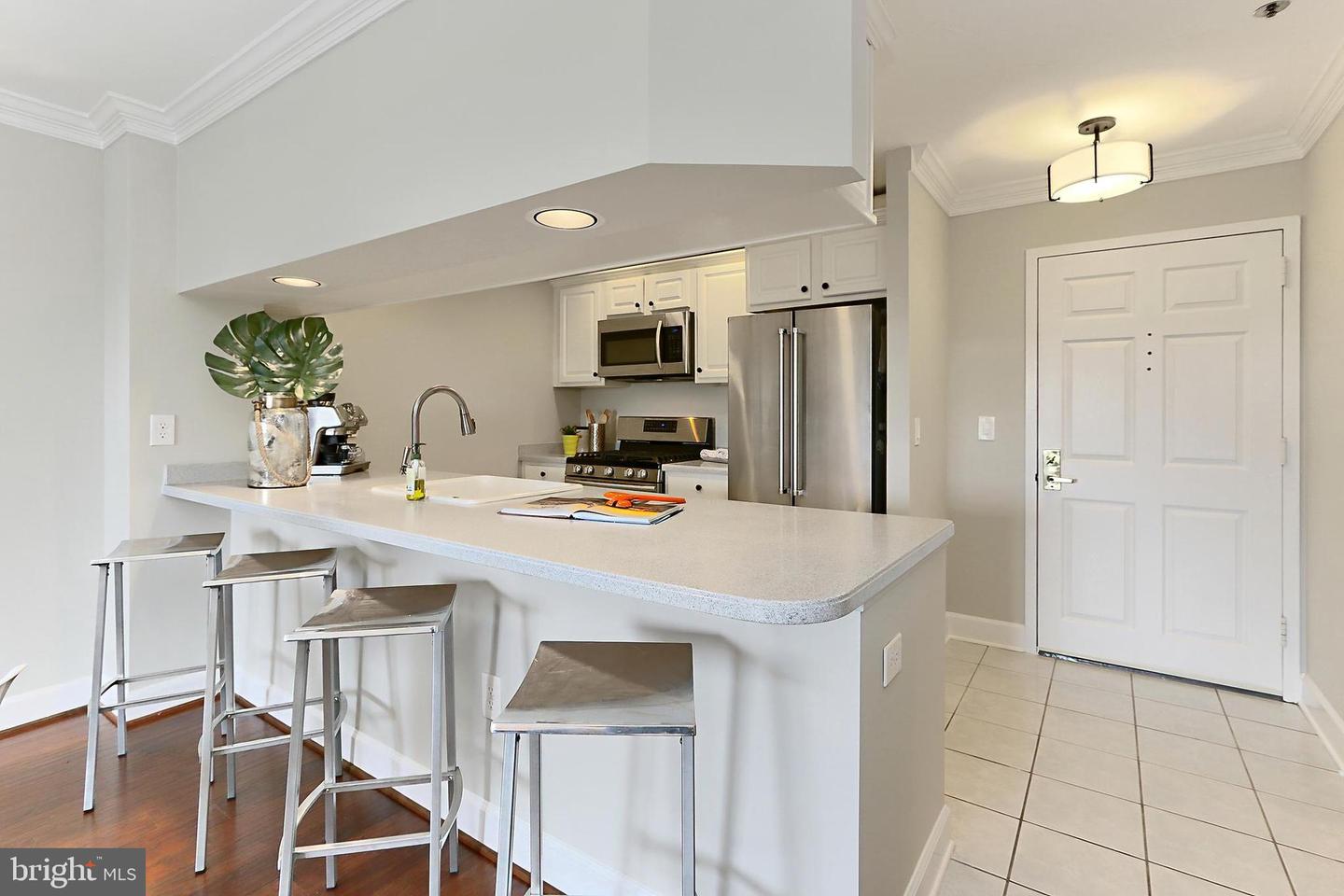 1050 N STUART ST #617, ARLINGTON, Virginia 22201, 1 Bedroom Bedrooms, ,1 BathroomBathrooms,Residential,For sale,1050 N STUART ST #617,VAAR2057056 MLS # VAAR2057056