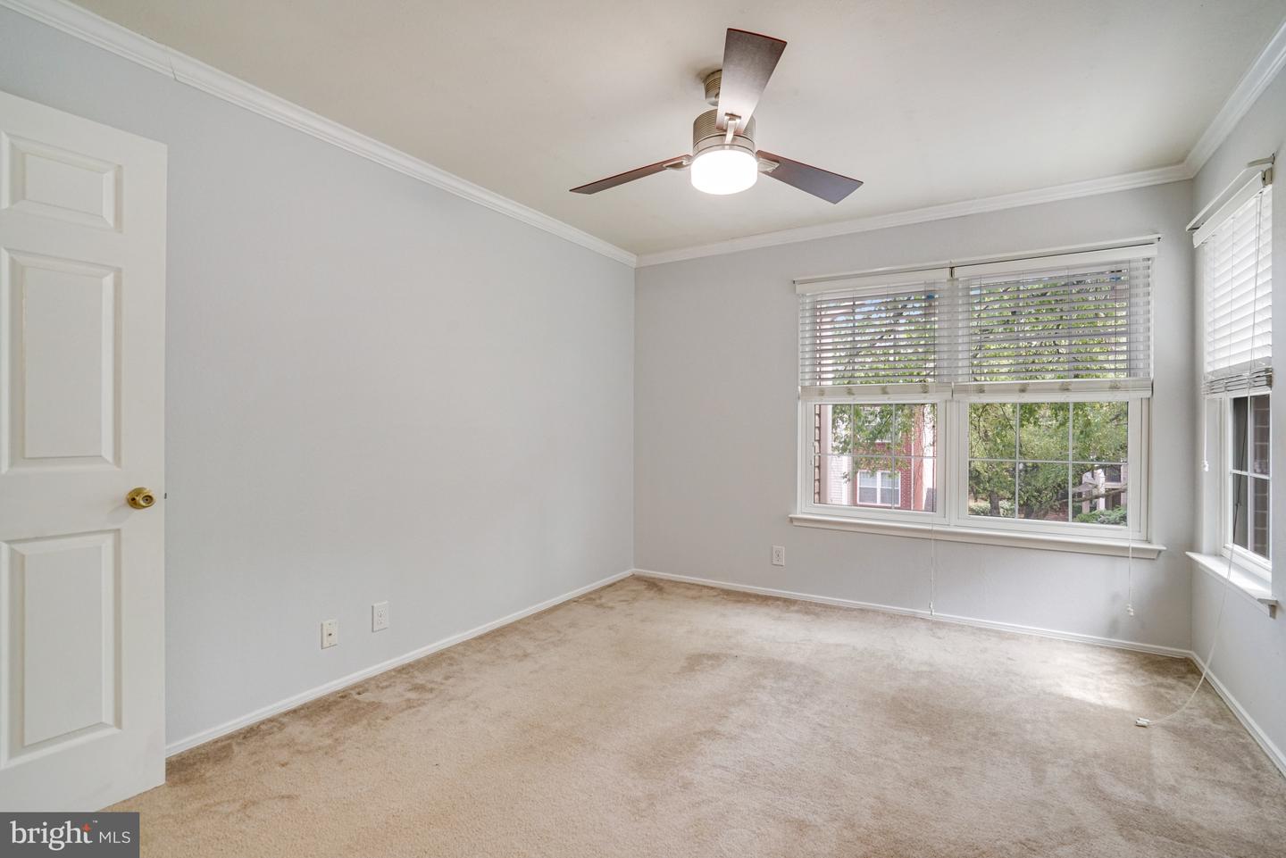 3303 WYNDHAM CIR #348, ALEXANDRIA, Virginia 22302, 2 Bedrooms Bedrooms, ,2 BathroomsBathrooms,Residential,For sale,3303 WYNDHAM CIR #348,VAAX2044998 MLS # VAAX2044998