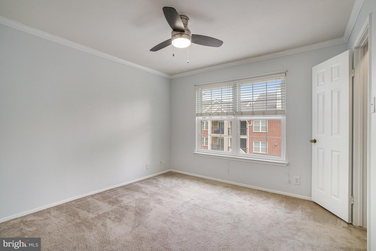 3303 WYNDHAM CIR #348, ALEXANDRIA, Virginia 22302, 2 Bedrooms Bedrooms, ,2 BathroomsBathrooms,Residential,For sale,3303 WYNDHAM CIR #348,VAAX2044998 MLS # VAAX2044998
