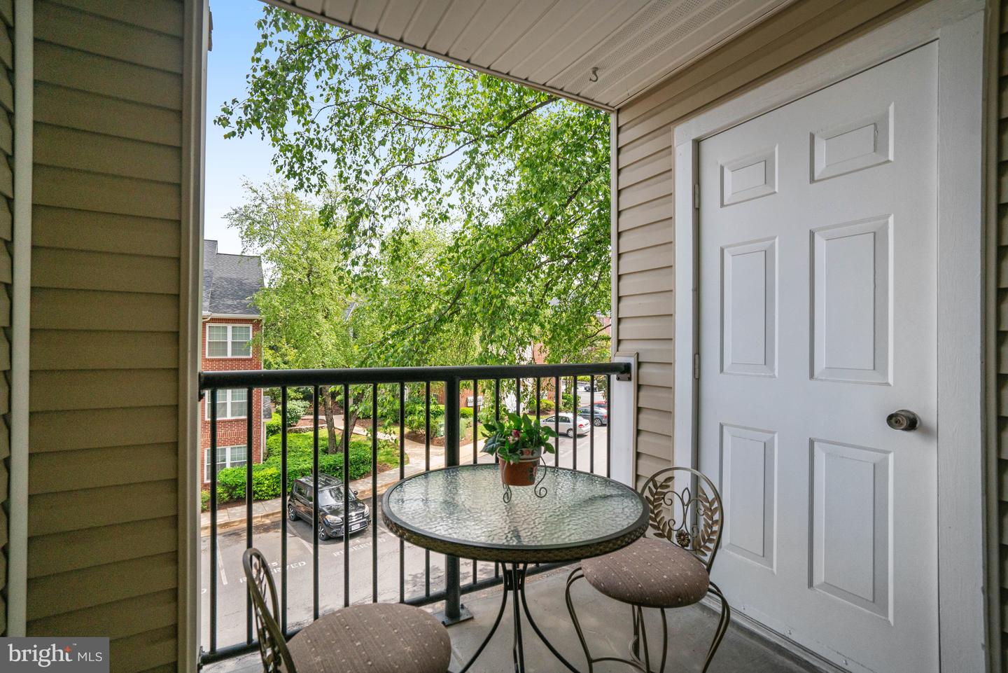3303 WYNDHAM CIR #348, ALEXANDRIA, Virginia 22302, 2 Bedrooms Bedrooms, ,2 BathroomsBathrooms,Residential,For sale,3303 WYNDHAM CIR #348,VAAX2044998 MLS # VAAX2044998