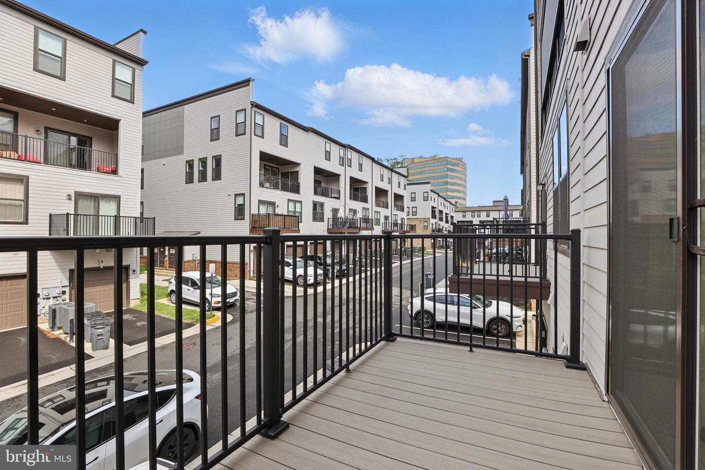 4140 LEGATO RD #47, FAIRFAX, Virginia 22033, 2 Bedrooms Bedrooms, ,2 BathroomsBathrooms,Residential,For sale,4140 LEGATO RD #47,VAFX2238840 MLS # VAFX2238840