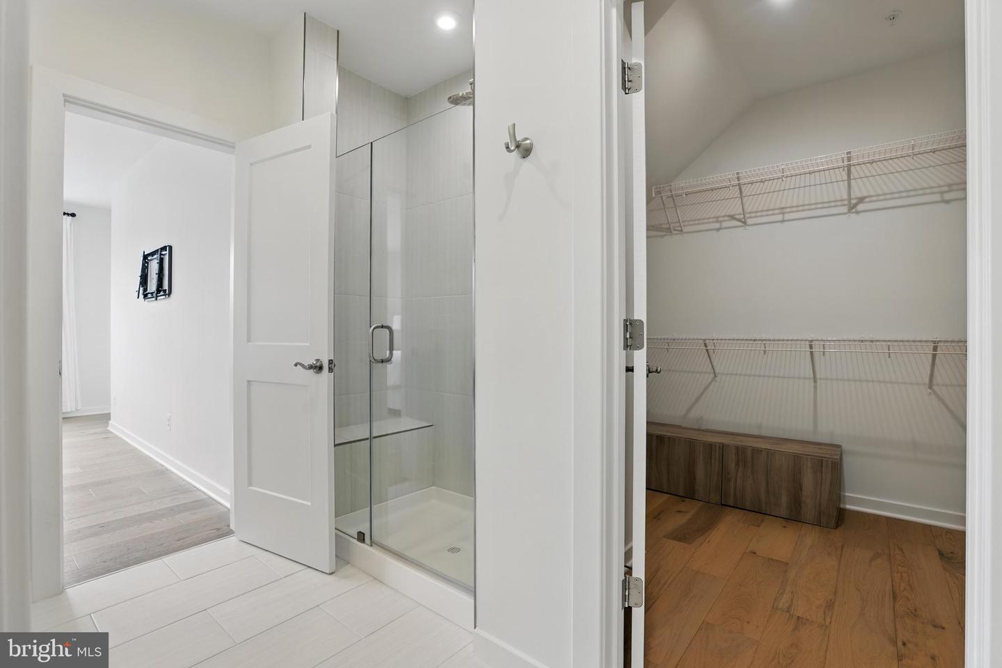 4140 LEGATO RD #47, FAIRFAX, Virginia 22033, 2 Bedrooms Bedrooms, ,2 BathroomsBathrooms,Residential,For sale,4140 LEGATO RD #47,VAFX2238840 MLS # VAFX2238840
