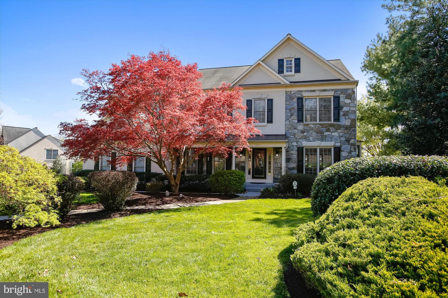 9617 SAVANNAH CROSSING CT, VIENNA, Virginia 22182, 5 Bedrooms Bedrooms, ,4 BathroomsBathrooms,Residential,For sale,9617 SAVANNAH CROSSING CT,VAFX2238844 MLS # VAFX2238844