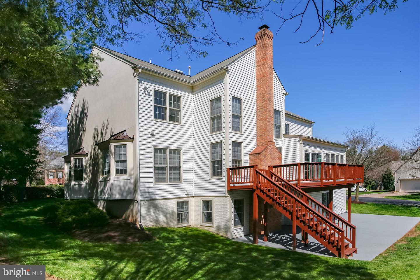 9617 SAVANNAH CROSSING CT, VIENNA, Virginia 22182, 5 Bedrooms Bedrooms, ,4 BathroomsBathrooms,Residential,For sale,9617 SAVANNAH CROSSING CT,VAFX2238844 MLS # VAFX2238844