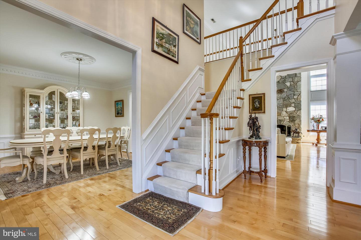 9617 SAVANNAH CROSSING CT, VIENNA, Virginia 22182, 5 Bedrooms Bedrooms, ,4 BathroomsBathrooms,Residential,For sale,9617 SAVANNAH CROSSING CT,VAFX2238844 MLS # VAFX2238844