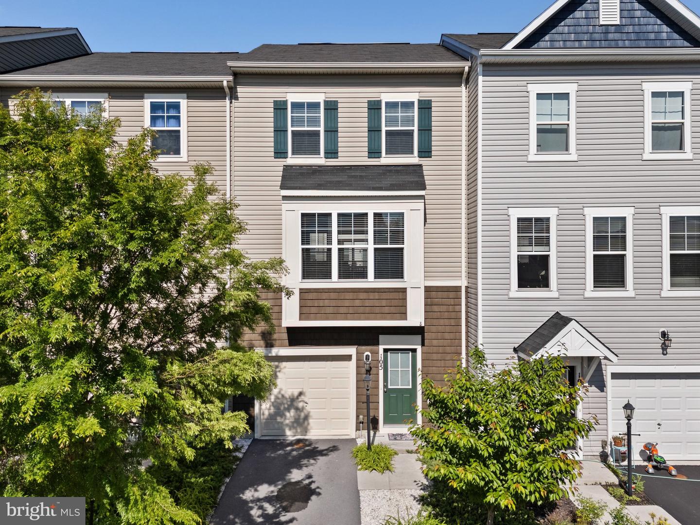 105 POINSETTIA WAY, STEPHENSON, Virginia 22656, 3 Bedrooms Bedrooms, ,2 BathroomsBathrooms,Residential,For sale,105 POINSETTIA WAY,VAFV2033946 MLS # VAFV2033946